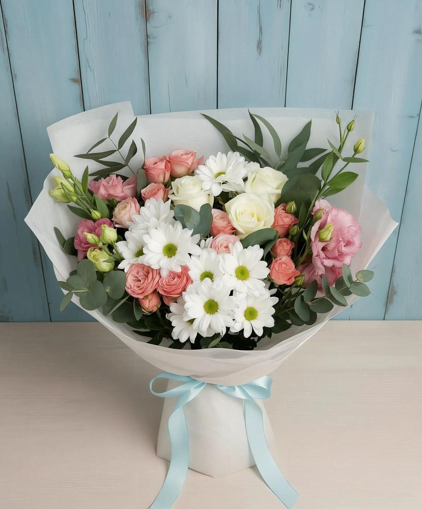 Букет цветов из: Розы, Лизиантусы и Хризантемы в Яреге