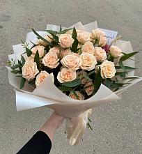 Букет Кремовые розы Латте в Яреге