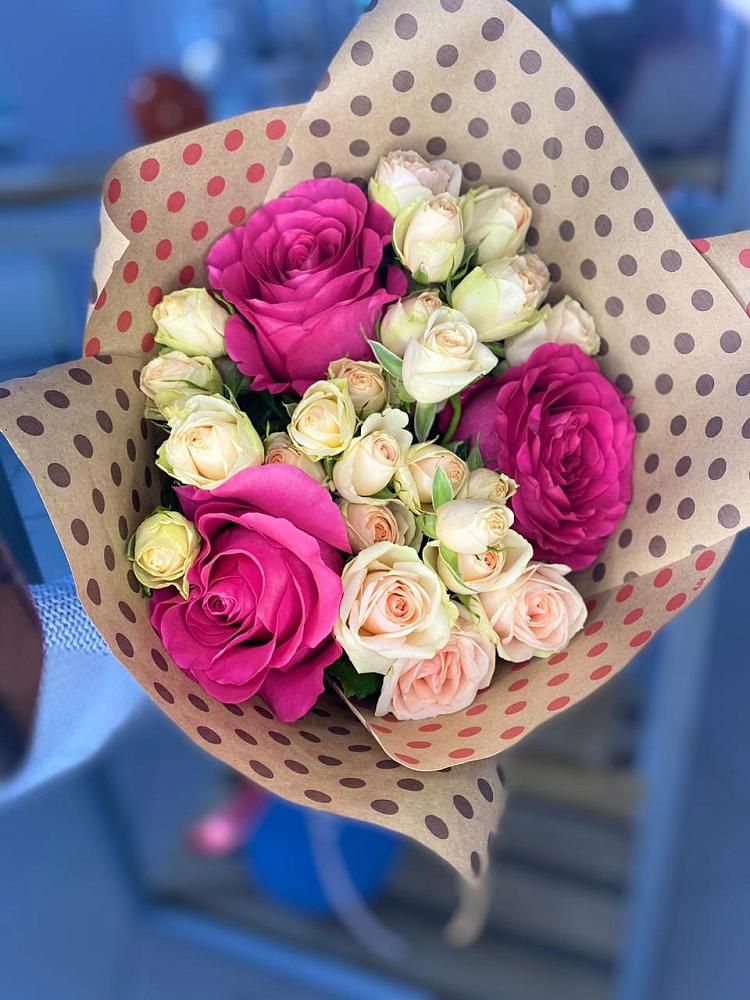 Букет цветов из: Розы в Яреге