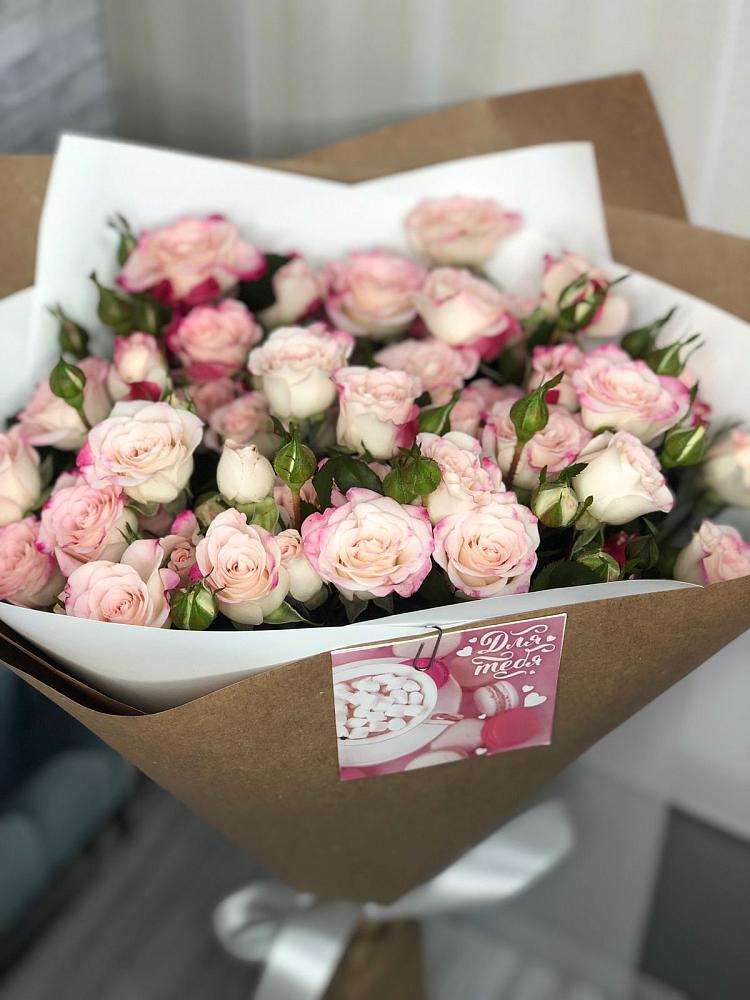 Букет цветов из: Розы в Яреге