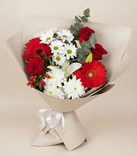 Букет цветов из:  Розы, Хризантемы, Герберы и Лилии в Яреге