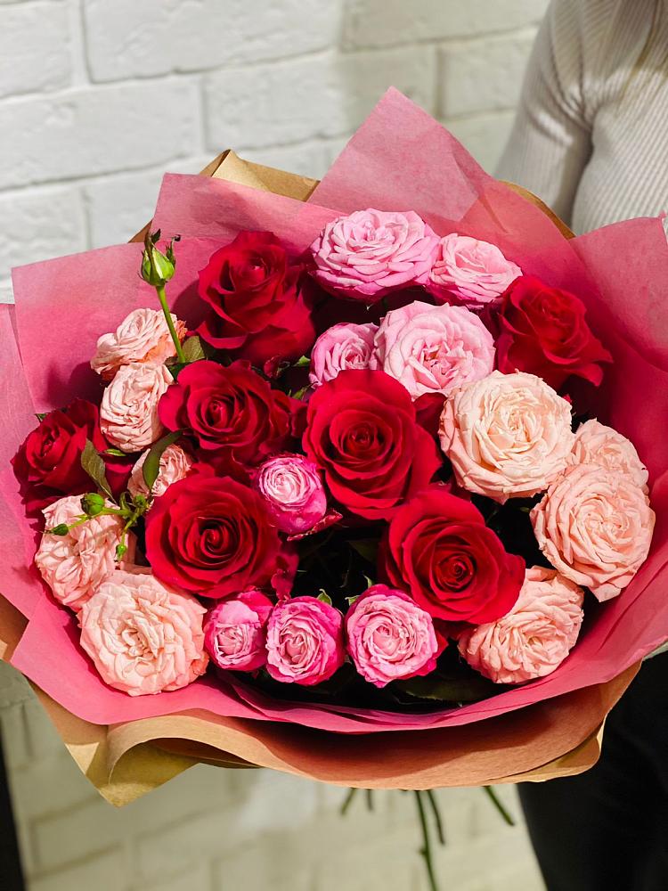 Букет цветов из: Розы в Яреге
