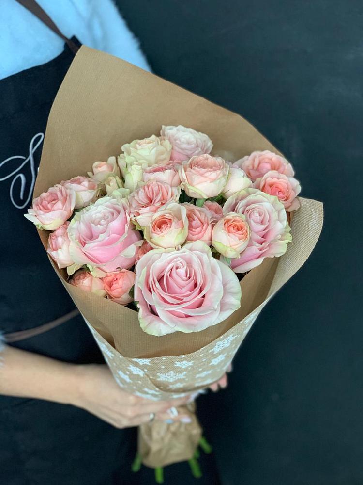 Букет цветов из: Хризантемы и Розы в Яреге