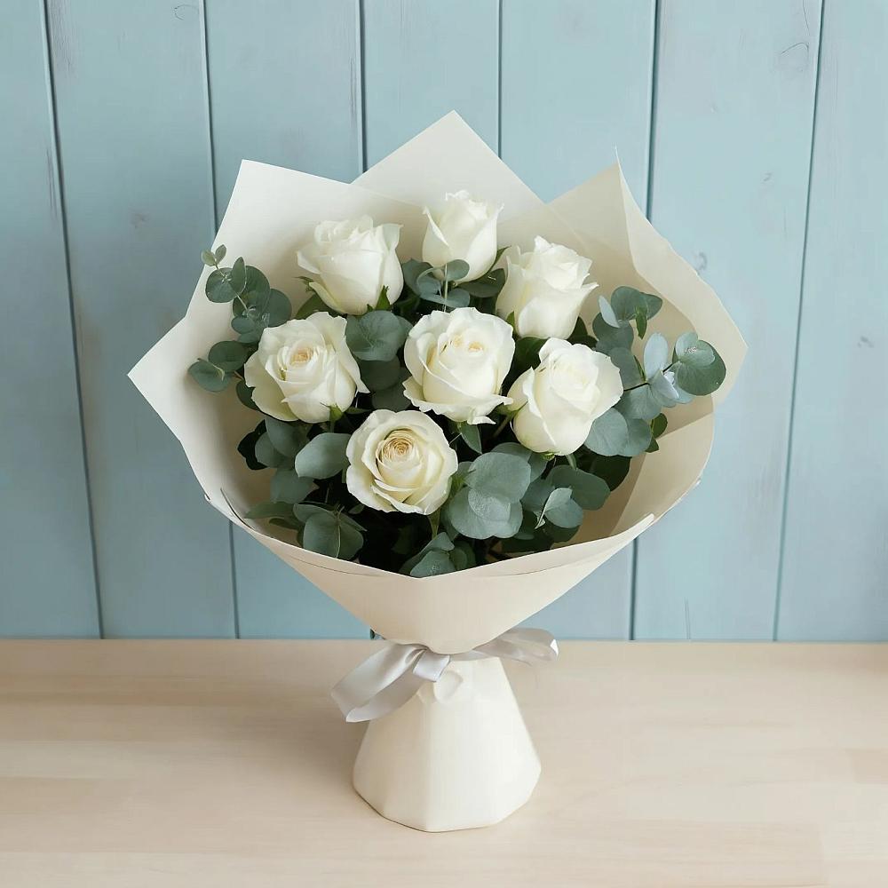 Букет Белые розы в Эвкалипте в Яреге