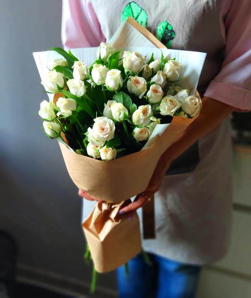 Букет цветов из: Розы в Яреге