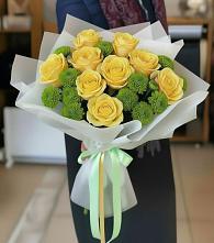 Букет цветов из:  Хризантемы и Розы в Яреге