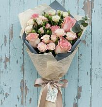 Букет цветов из:  Розы в Яреге
