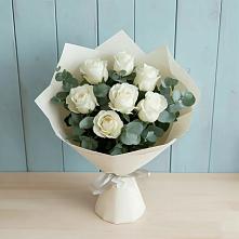 Букет Белые розы в Эвкалипте в Яреге
