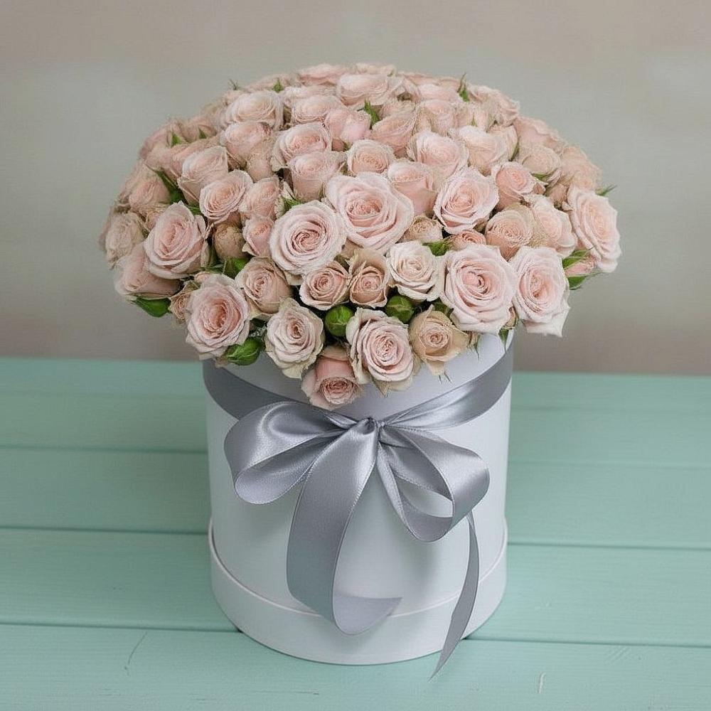 Цветочная композиция из Розы в шляпной коробке в Яреге